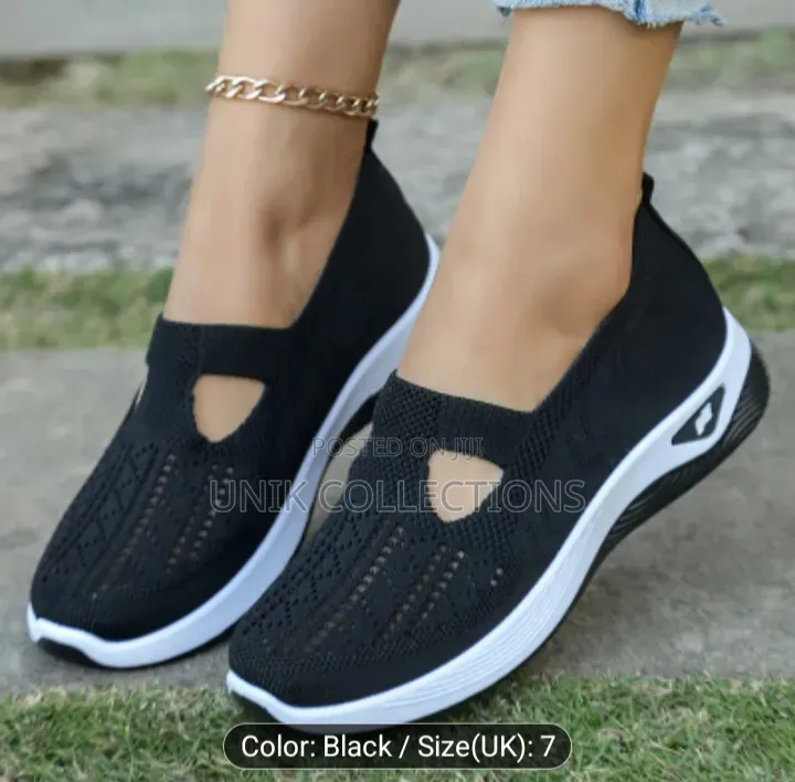 Women's Sneakers