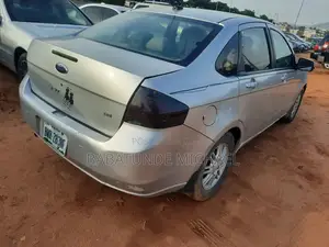Ford Focus Turnier 2.0 Trend Automatic 2009 Silver