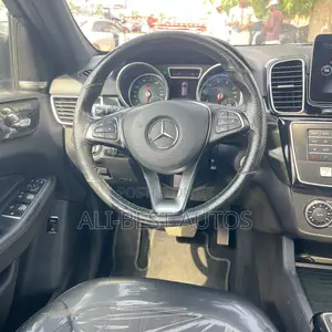 Mercedes-Benz GLE-Class GLE 350d 4MATIC 2018 Blue