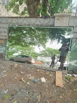 Nature Mirrors Design