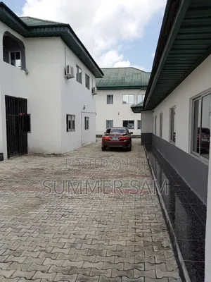 4bdrm Duplex in Shelter Afrique for rent