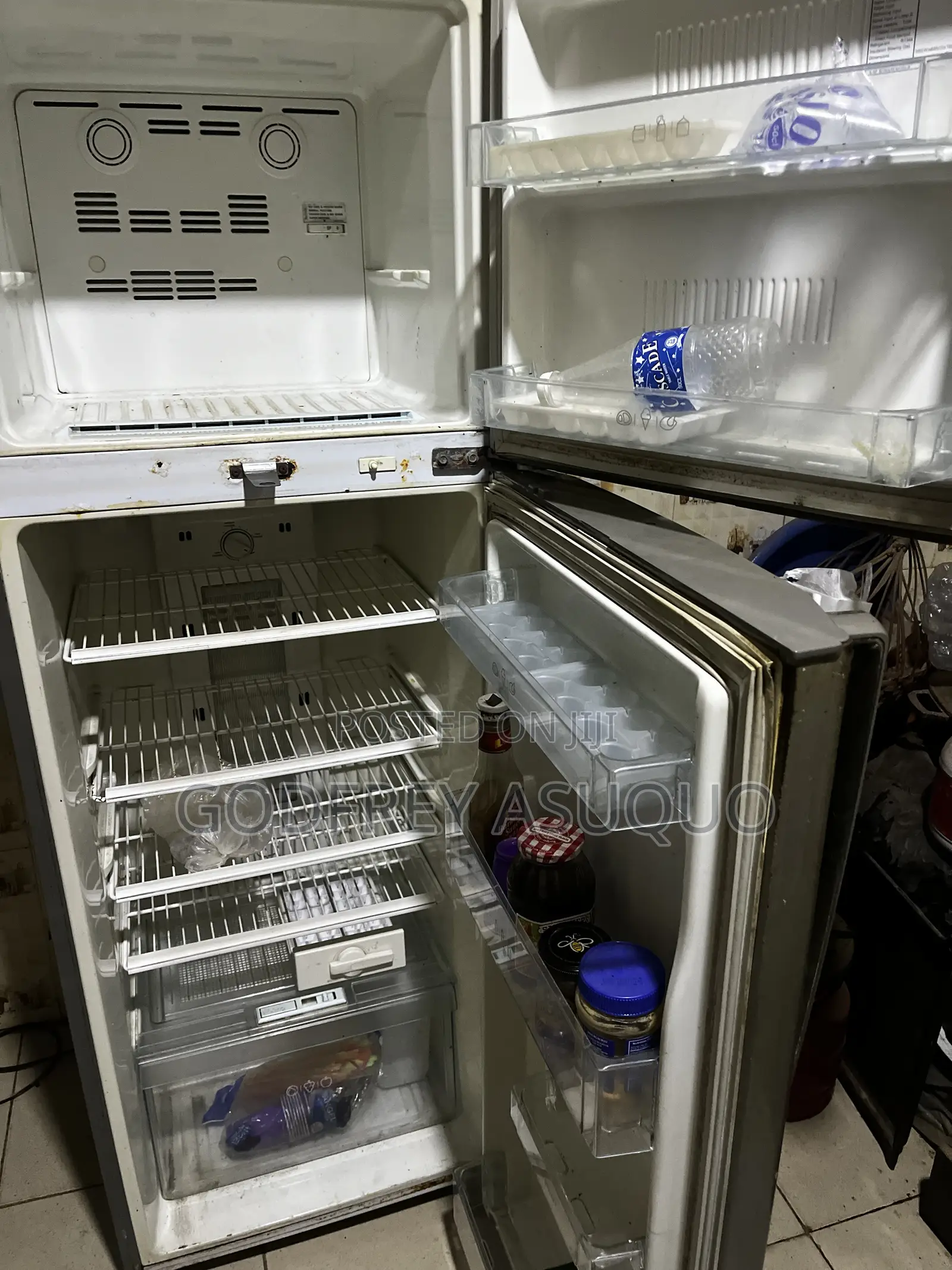 Refrigerator