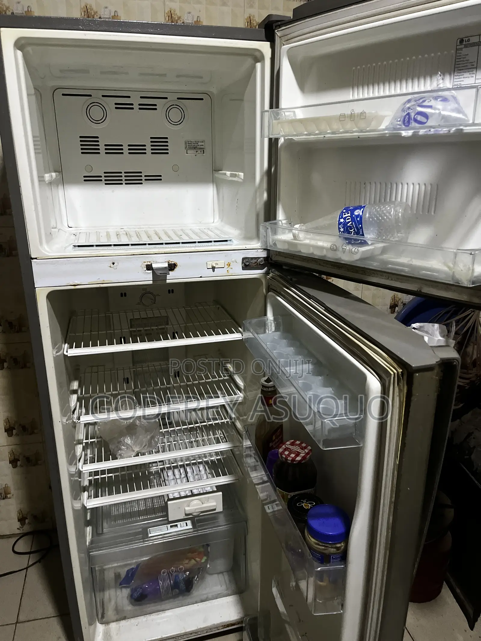 Refrigerator