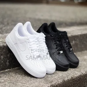Nike Air Force 1