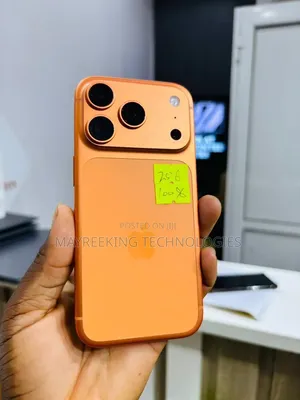 Apple iPhone 17 Pro 256 GB Orange