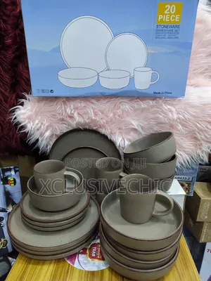 20pcs Breakable Dinner Set - Different Colors