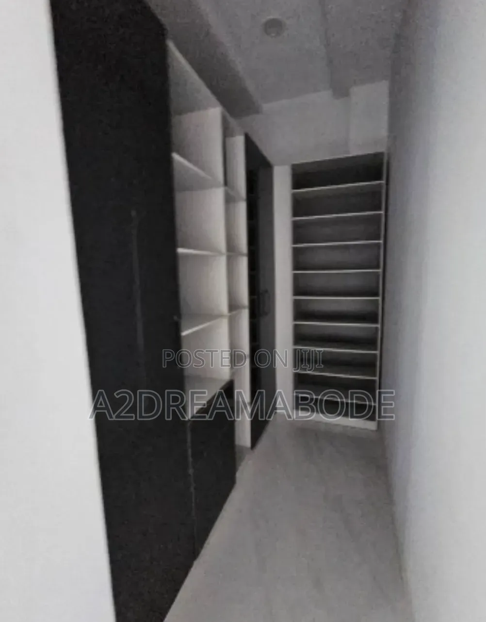 4bdrm Duplex in Ikeja Gra for rent