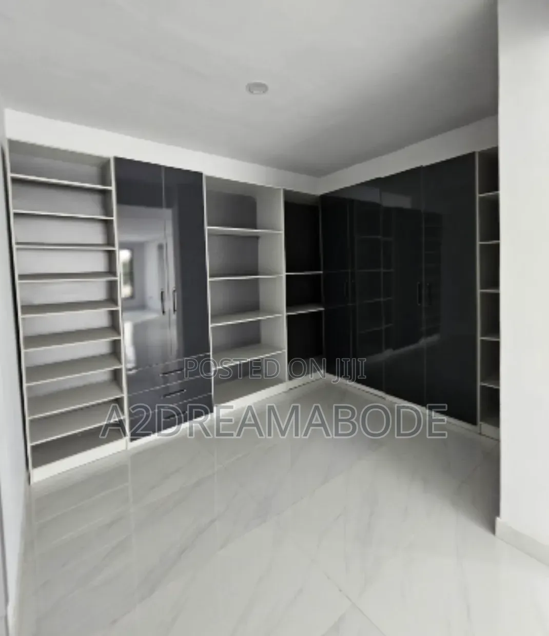 4bdrm Duplex in Ikeja Gra for rent