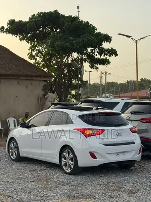 Hyundai Elantra 2014 White