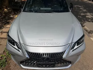 Lexus ES 350 FWD 2019 Silver