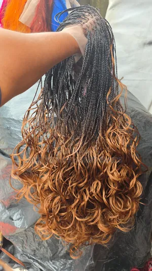 French Curls Notless Braids