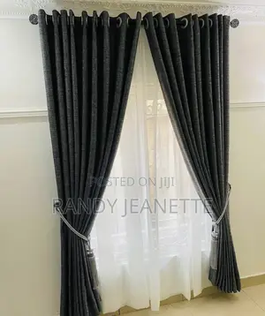 We Manufacture Supply Highy Quality Customized Fabric Window Blind|