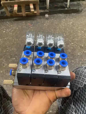 4v210-08 Pneumatic Solenoid Valve Manifold