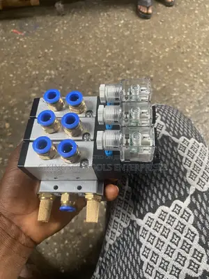 3-Station Pneumatic Manifold