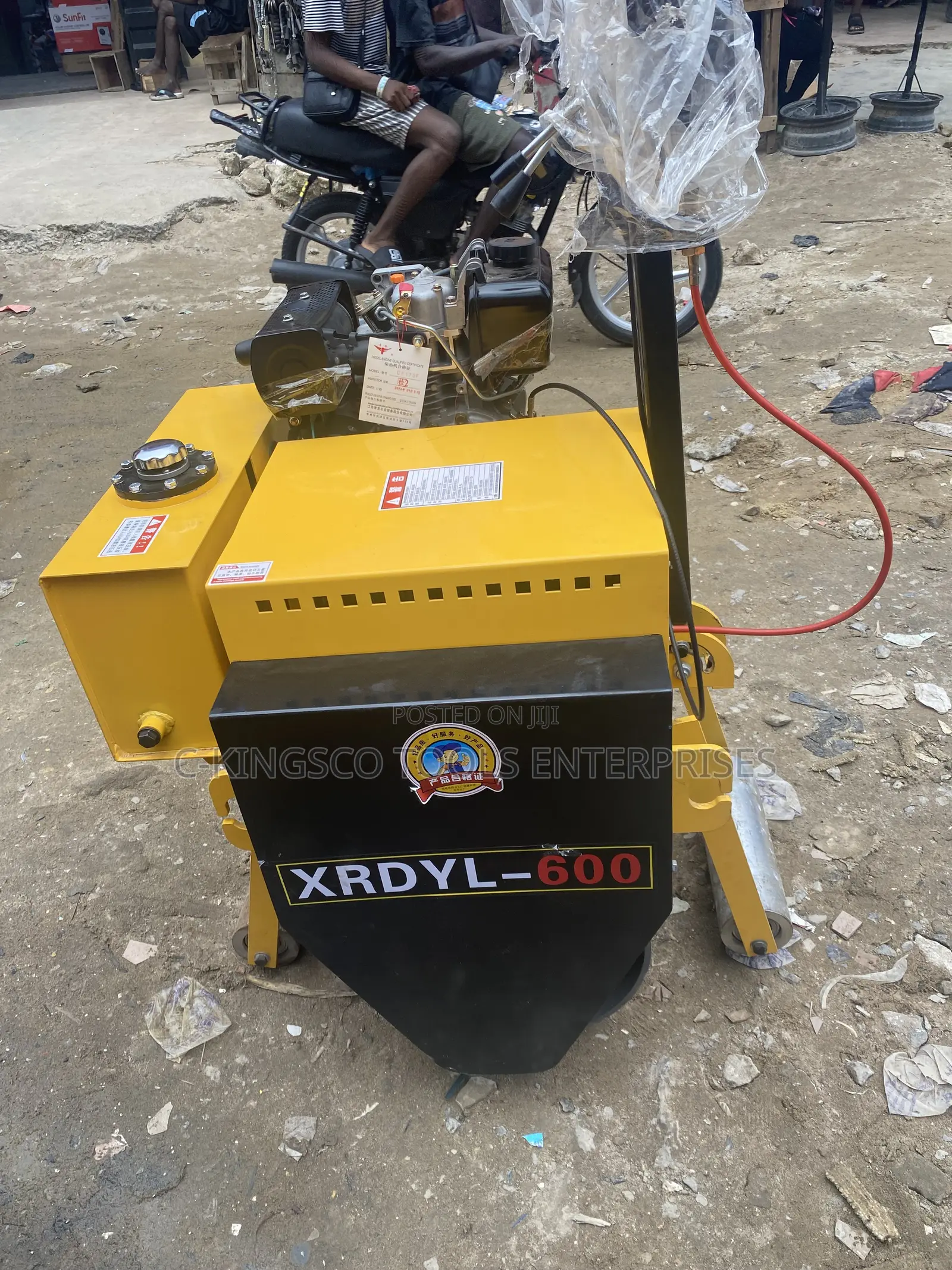 Xrdyl-600 Vibratory Road Roller