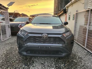 Toyota RAV4 2021 Gray