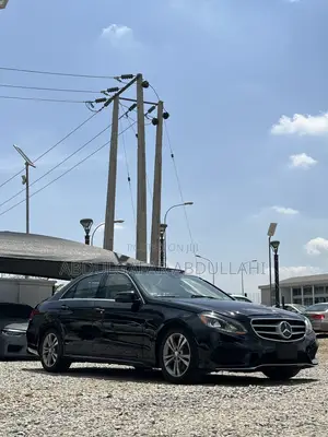 Mercedes-Benz E350 Base 4Matic Sedan AWD (3.5L 6cyl 7A) 2015 Black
