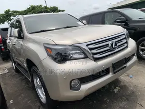Lexus GX 2013 Gold