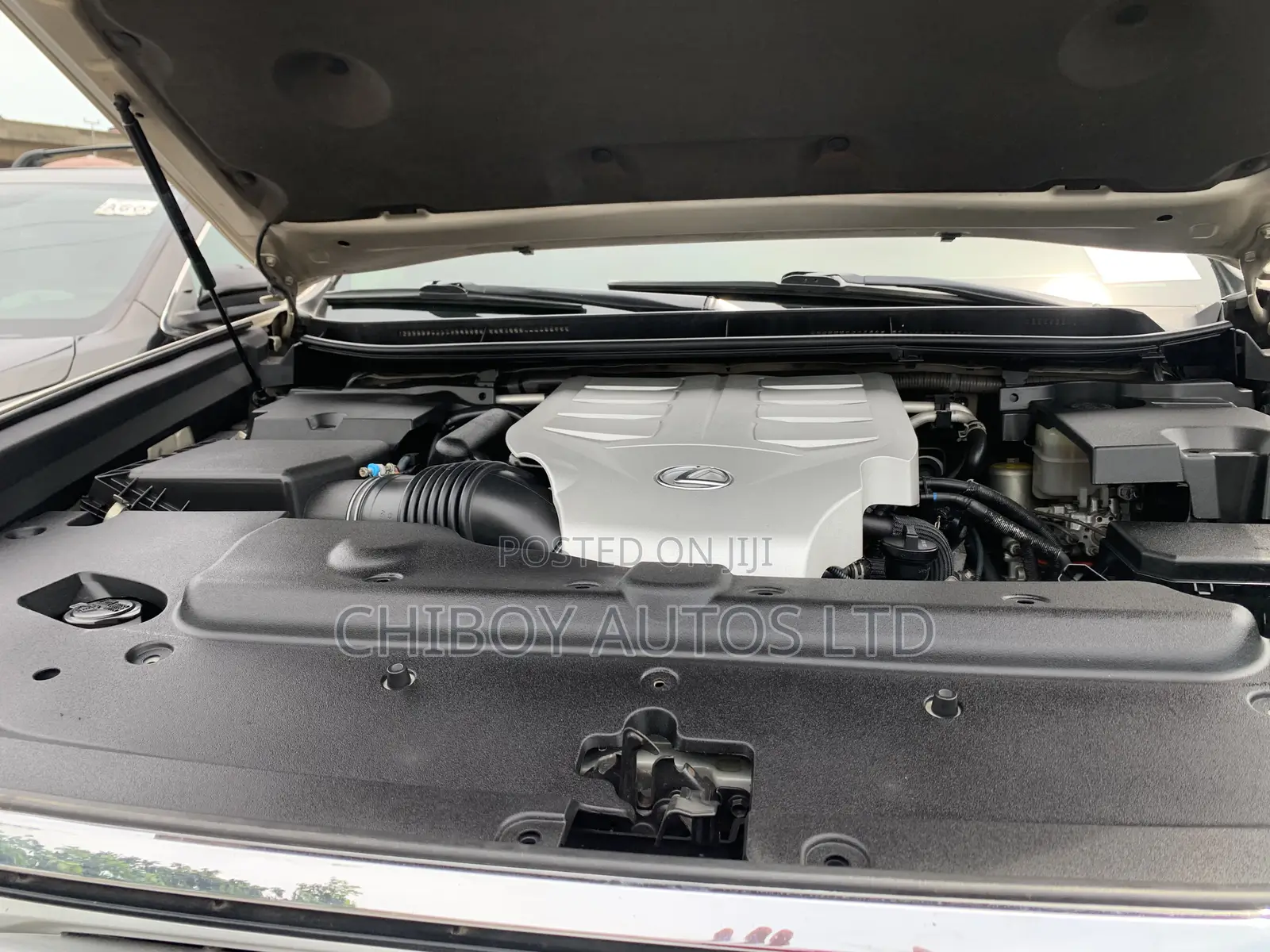 Lexus GX 2013 Gold