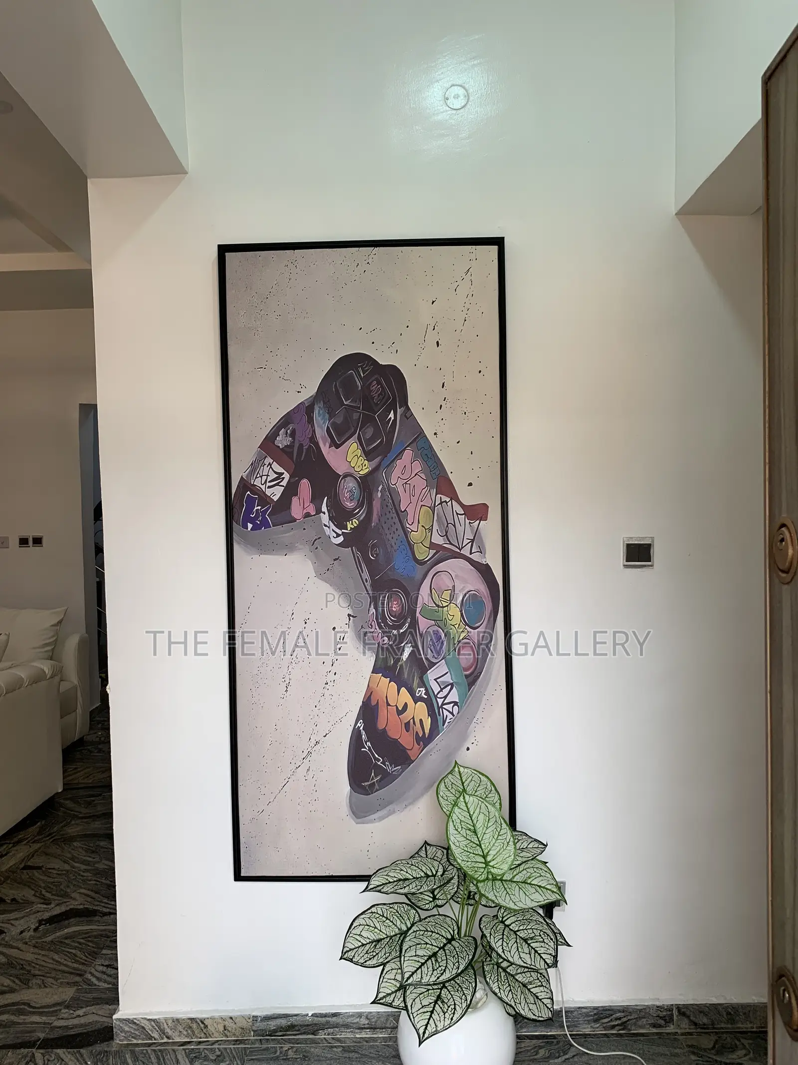 Canvas in a Frame