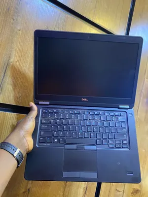 Laptop Dell Latitude E7450 8GB Intel Core i5 SSD 256GB