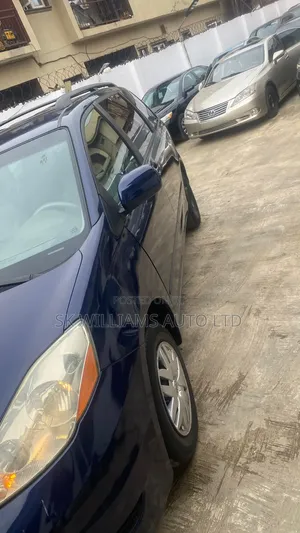 Toyota Sienna 2006 Blue