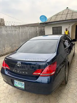 Toyota Avalon 2008 Blue