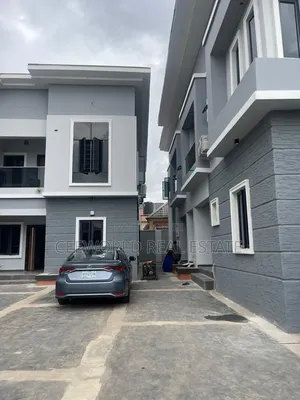 3bdrm Apartment in Olusoji Oluyole, Akala Express for rent