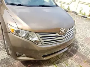 Toyota Venza V6 2010 Brown