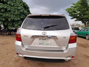 Toyota Highlander 2008 Silver