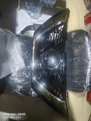 Front Grill Nissan Qashqai 2020