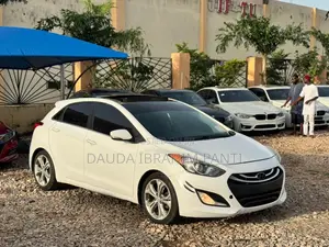 Hyundai Elantra 2015 White