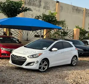 Hyundai Elantra 2015 White