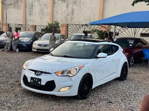 Hyundai Elantra 2013 White