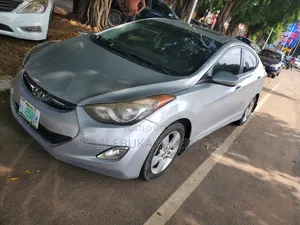 Hyundai Elantra 2014 Silver