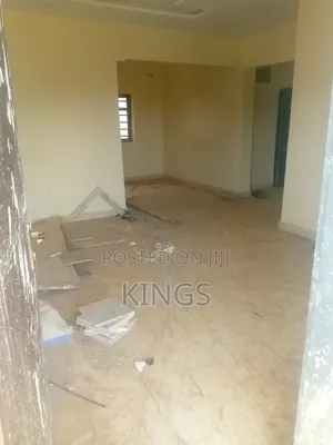 2bdrm Block of Flats in Apo Resettlement, for rent