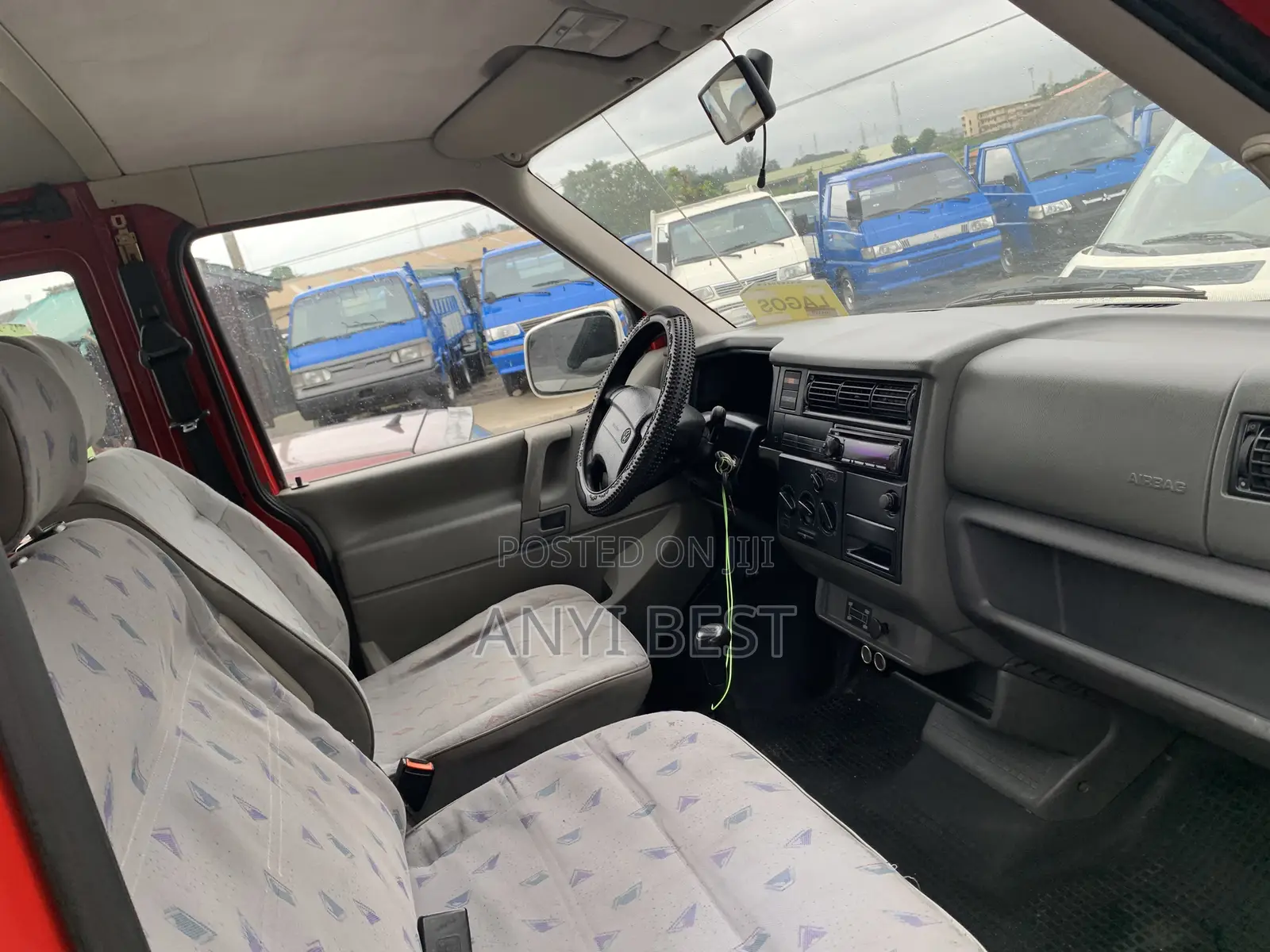 Volkswagen Transporter 2004 Red