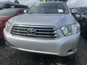 Toyota Highlander Limited 2010 Silver