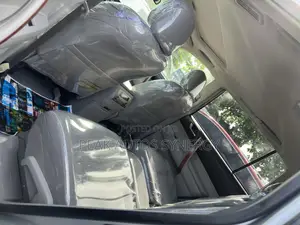 Toyota Highlander Limited 2010 Silver