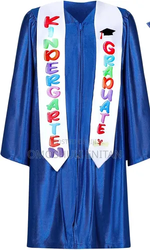 Graduation Gowns for Schools