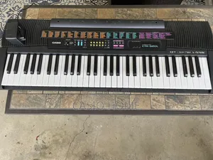 Neat and Working Casio 520l Keyboard/ Piano With Transpose
