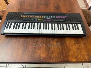 Neat and Working Casio 520l Keyboard/ Piano With Transpose