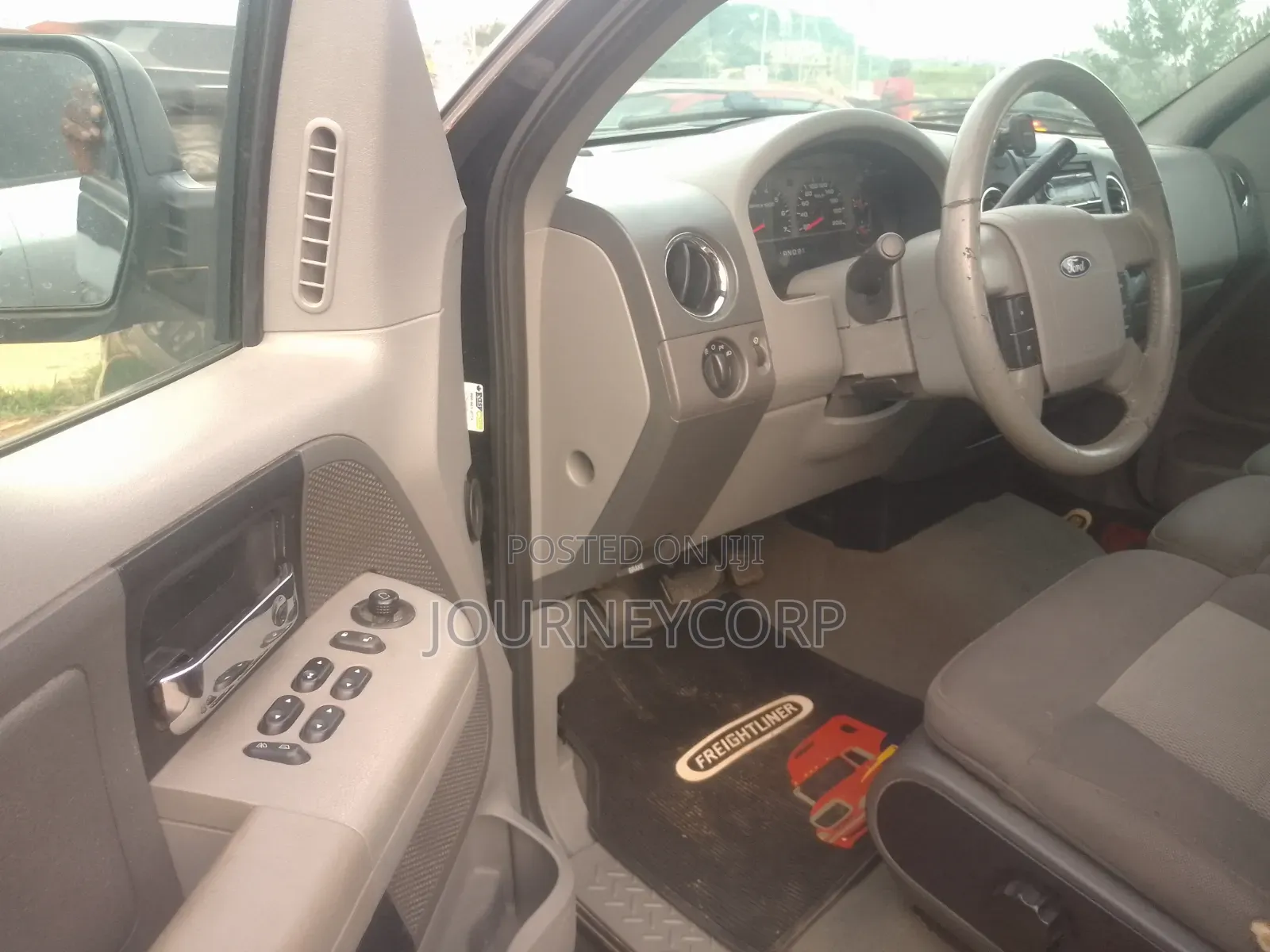Ford F-150 2010 Black