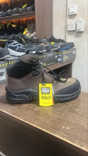 Modula Lea High Quality Safety Boot Jogs