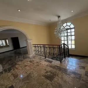 7bdrm Duplex in Jabi for sale