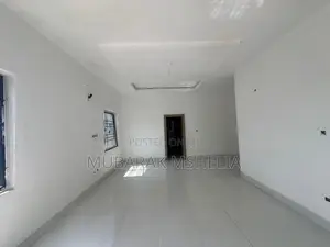 5bdrm Duplex in Jahi for sale