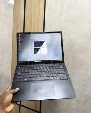Laptop Microsoft Surface Laptop 4 16GB Intel Core i7 SSD 512GB