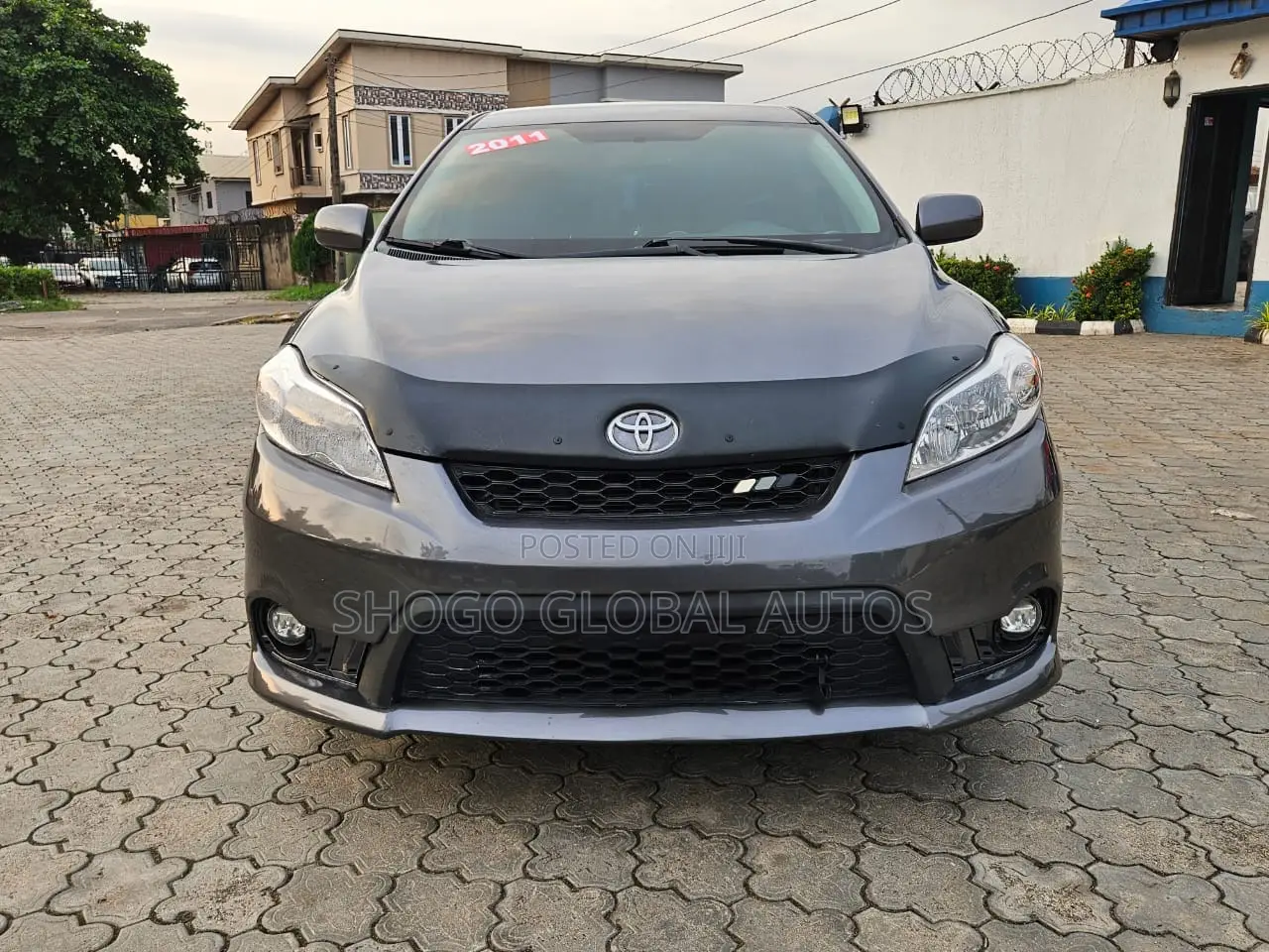Toyota Matrix 2011 Gray