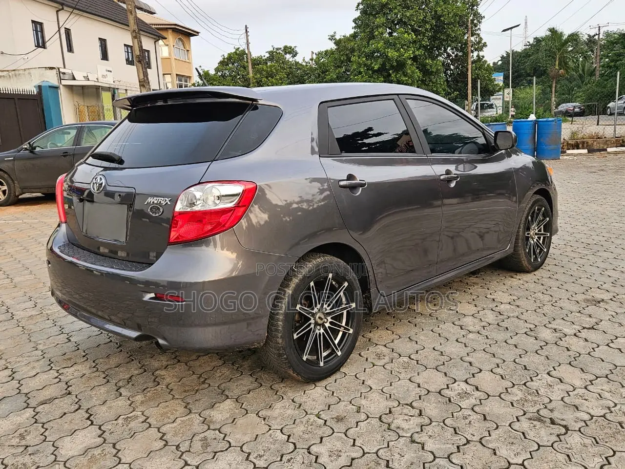 Toyota Matrix 2011 Gray