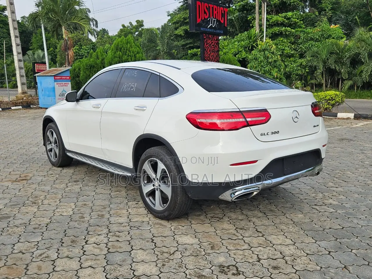 Mercedes-Benz GLC-Class 2017 White